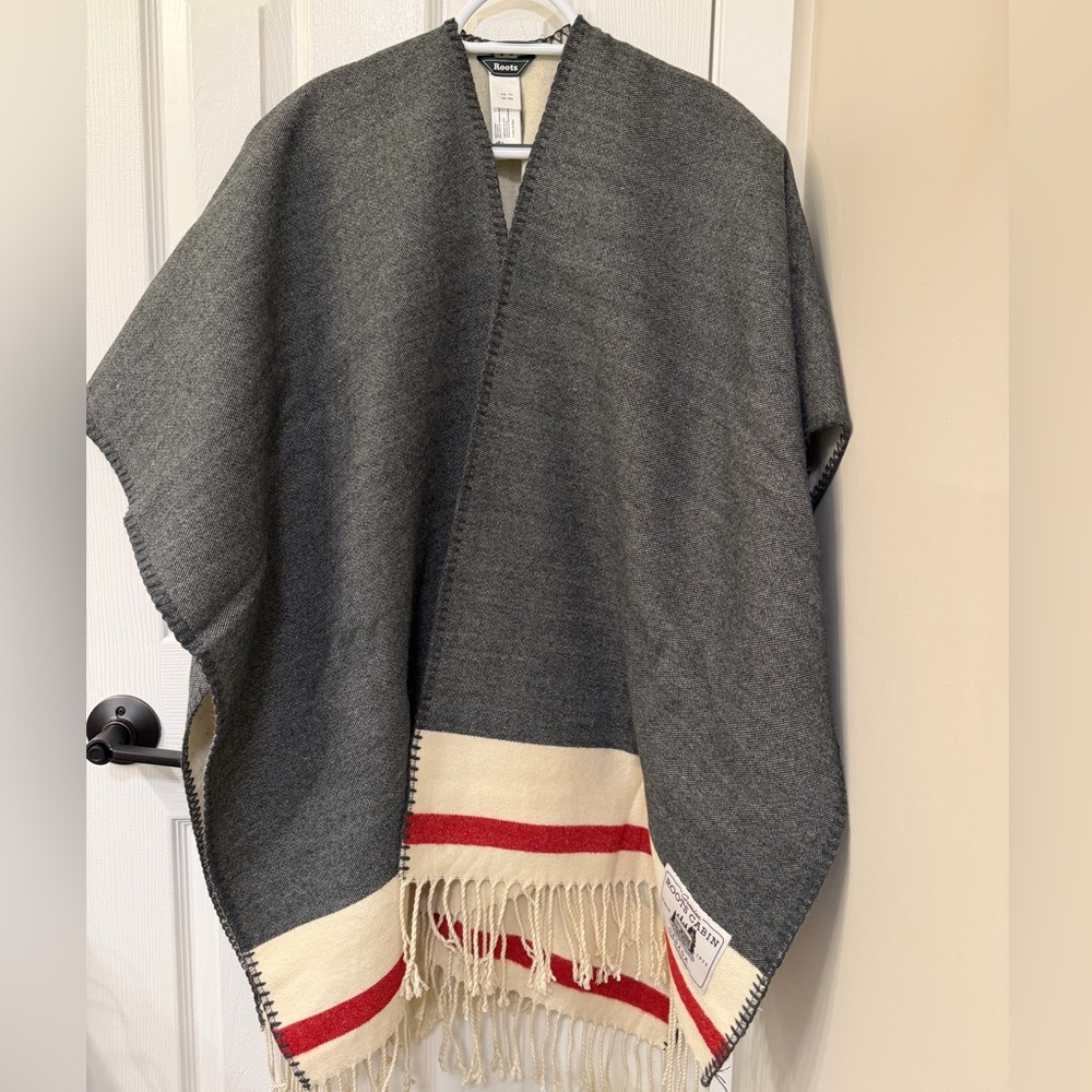 Roots Cabin Gray and Cream Poncho with Red Stripes